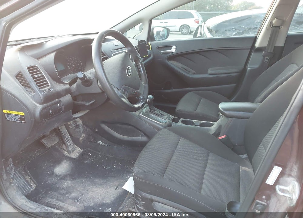 2017 KIA FORTE LX VIN: 3KPFK4A71HE060492