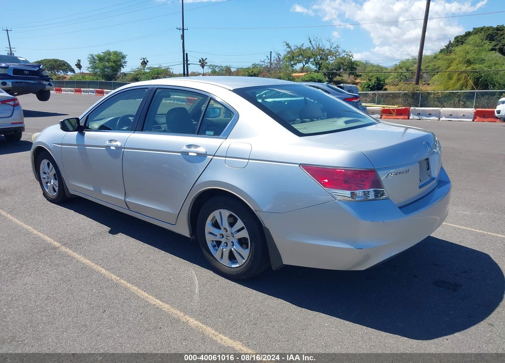 2008 HONDA ACCORD 2.4 LX-P VIN: 1HGCP26498A131093