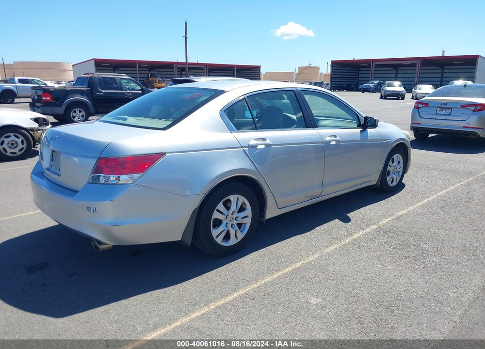 2008 HONDA ACCORD 2.4 LX-P VIN: 1HGCP26498A131093