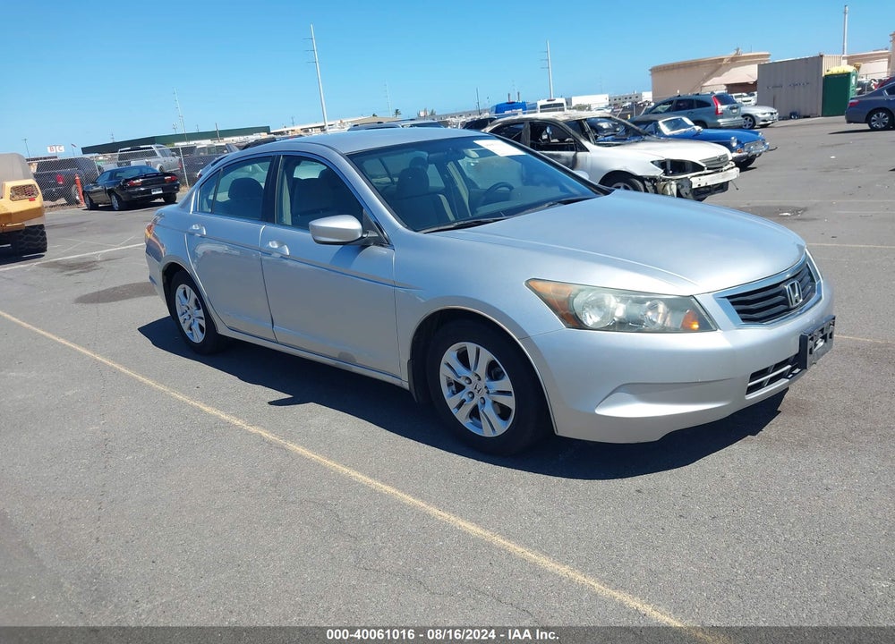 2008 HONDA ACCORD 2.4 LX-P VIN: 1HGCP26498A131093
