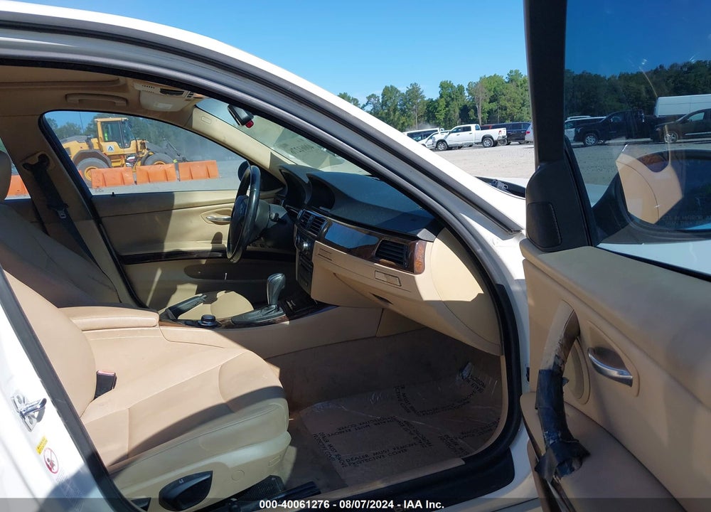 2008 BMW 328I VIN: WBAVA37548NL17992