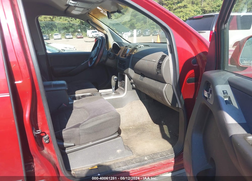 2005 NISSAN PATHFINDER VIN: 5N1AR18U85C782881