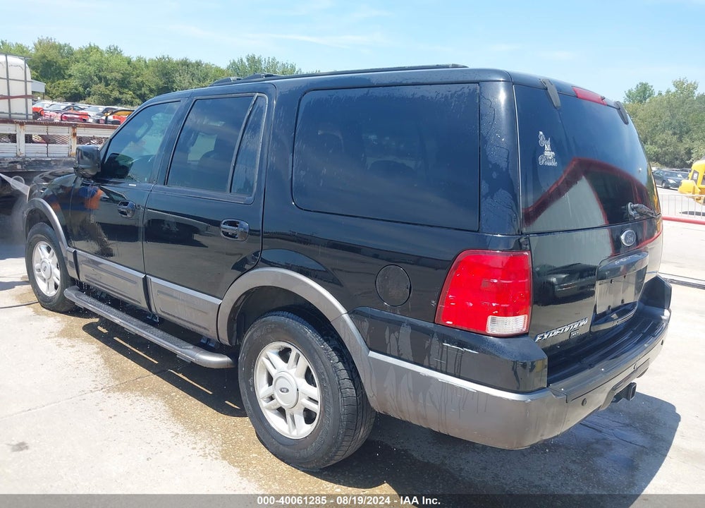 2004 FORD EXPEDITION XLT VIN: 1FMRU15W14LA60674