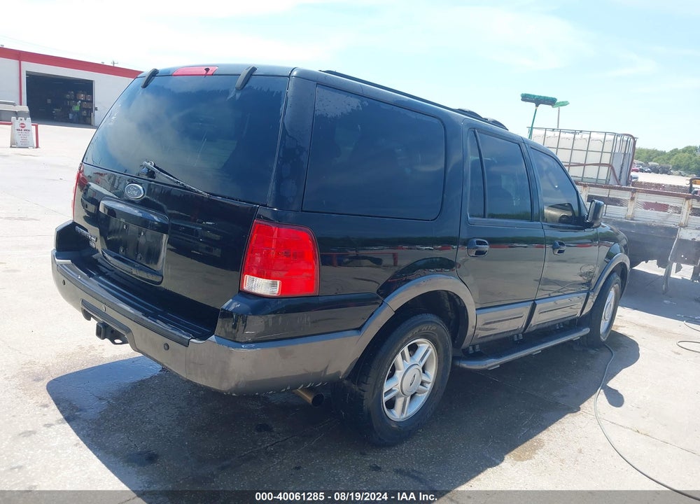 2004 FORD EXPEDITION XLT VIN: 1FMRU15W14LA60674