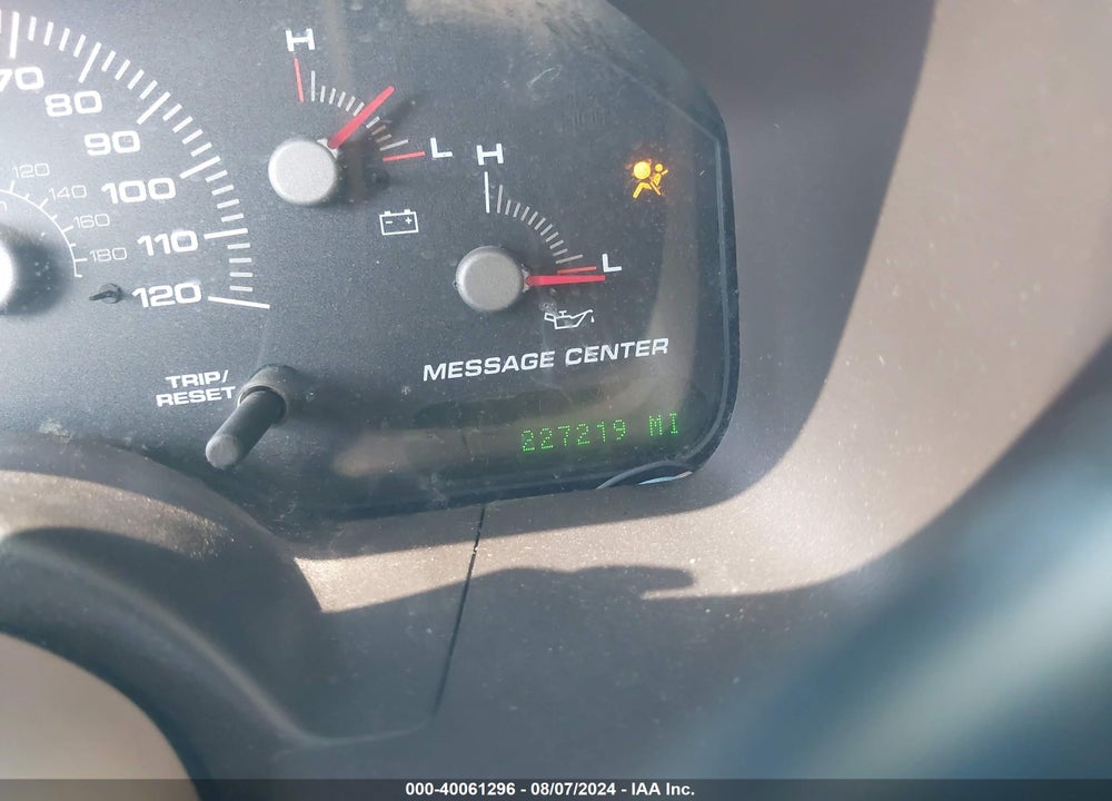 2004 FORD EXPEDITION EDDIE BAUER VIN: 1FMRU17WX4LA87627
