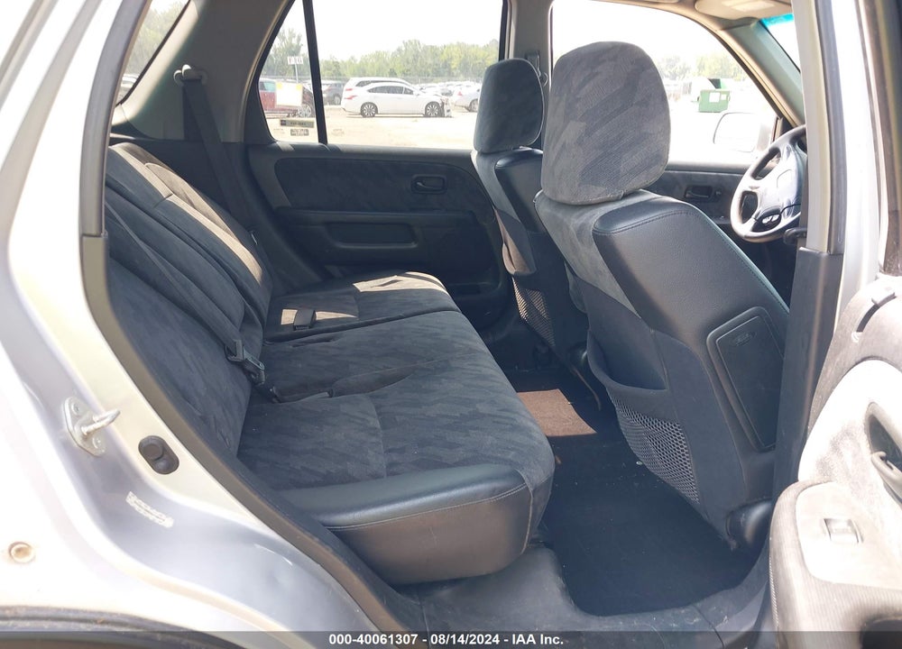 2003 HONDA CR-V VIN: SHSRD78893U130419