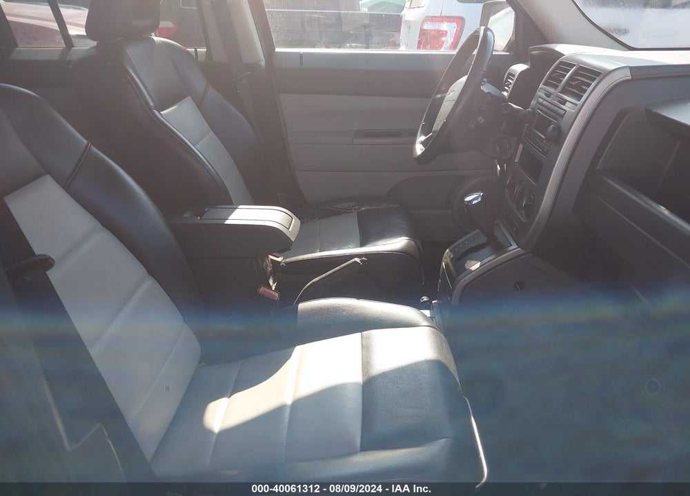 2007 JEEP PATRIOT LIMITED VIN: 1J8FT48W67D398795