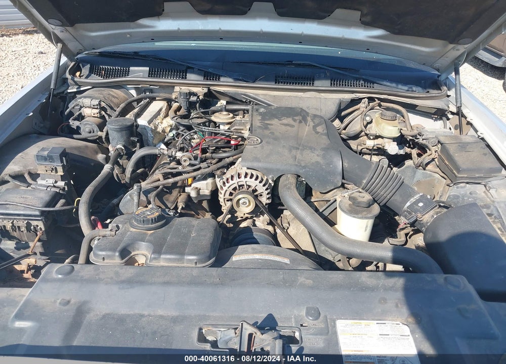 1998 MERCURY GRAND MARQUIS VIN: 2MEFM74W7WX616289
