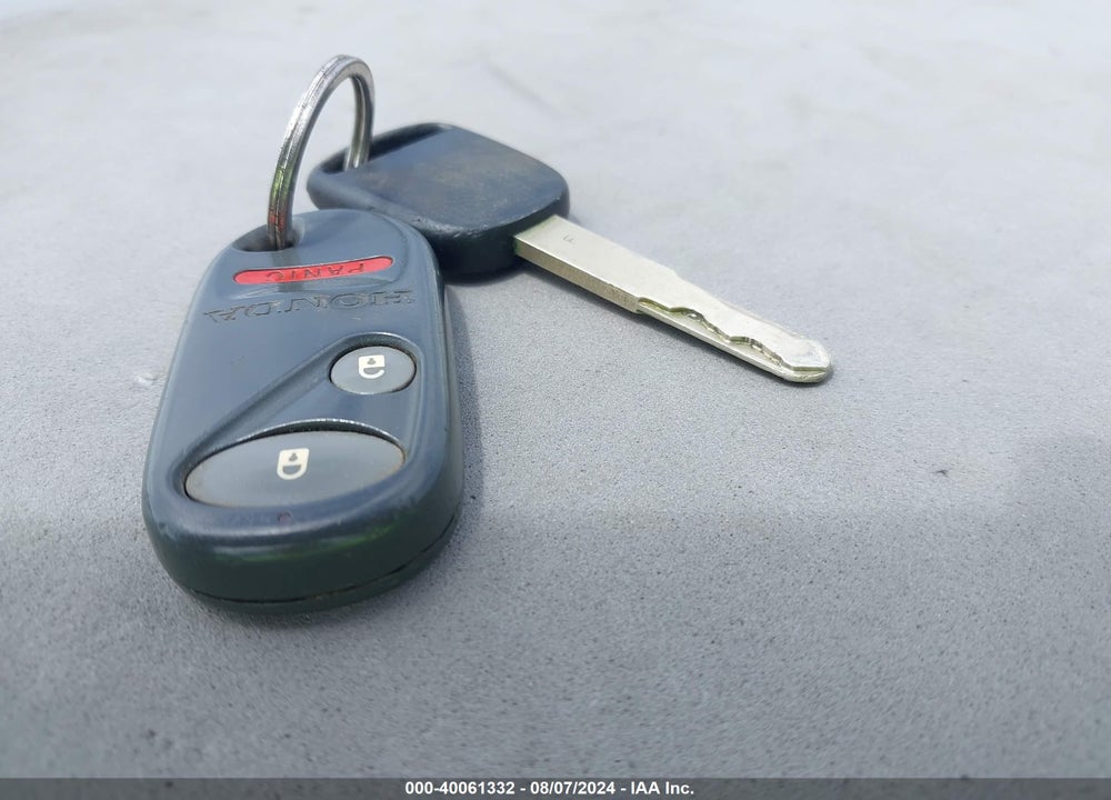 2005 HONDA CIVIC LX VIN: 2HGES16565H599242