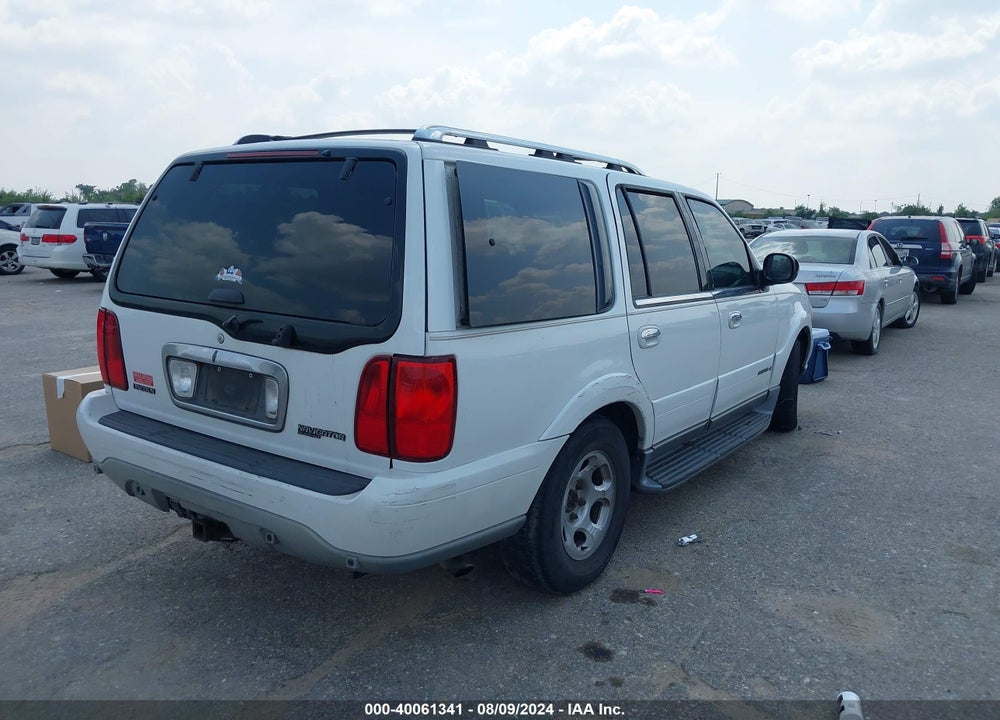 2002 LINCOLN NAVIGATOR VIN: 5LMEU27R32LJ03417