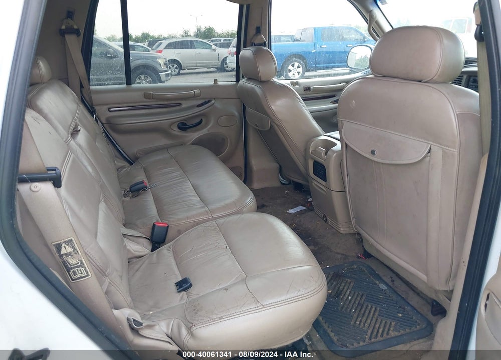 2002 LINCOLN NAVIGATOR VIN: 5LMEU27R32LJ03417