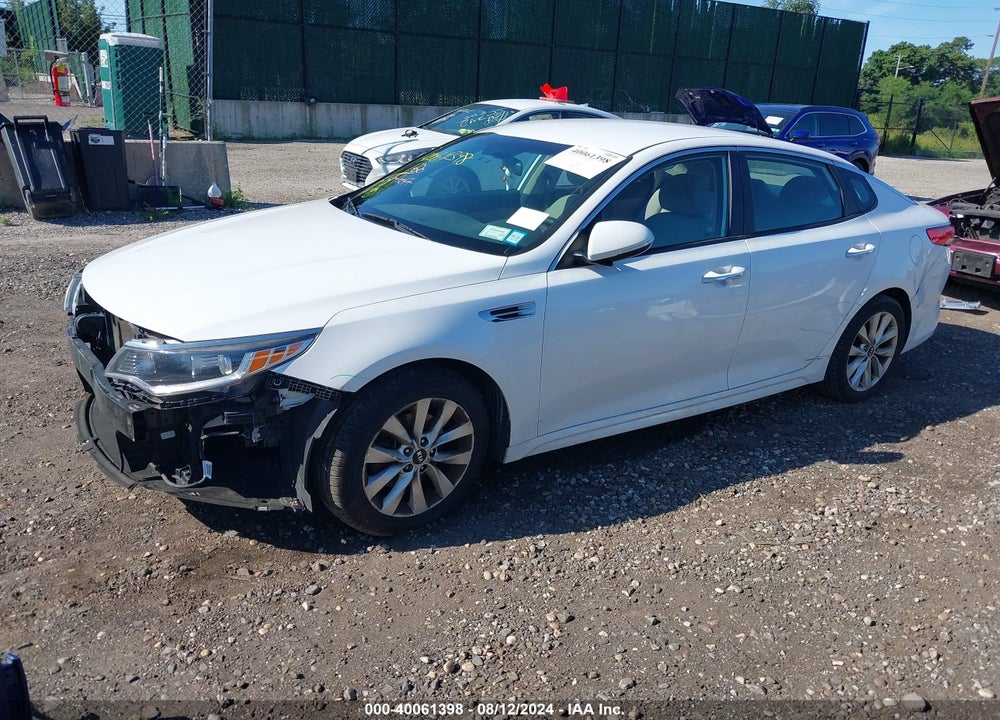 2016 KIA OPTIMA LX VIN: 5XXGT4L37GG035582