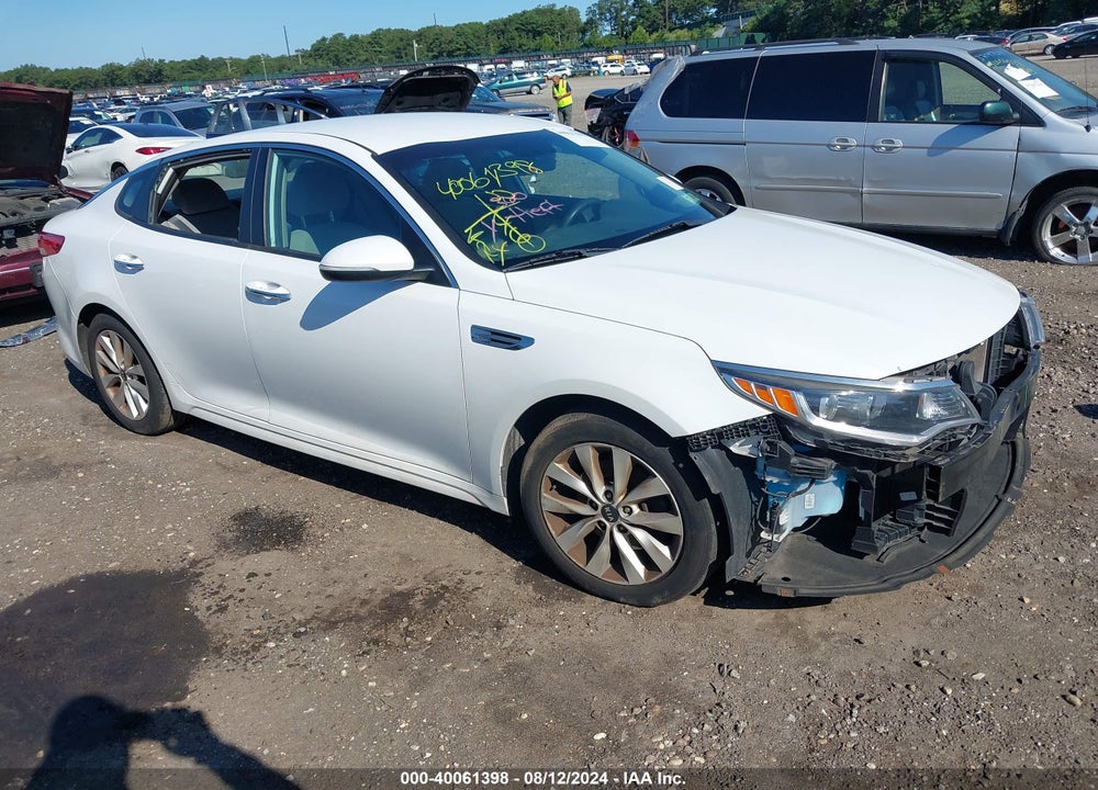 2016 KIA OPTIMA LX VIN: 5XXGT4L37GG035582