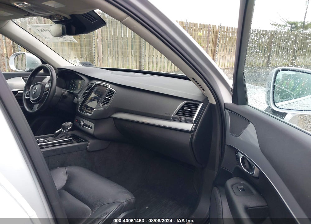 2018 VOLVO XC90 T6 MOMENTUM VIN: YV4A22PK2J1332080