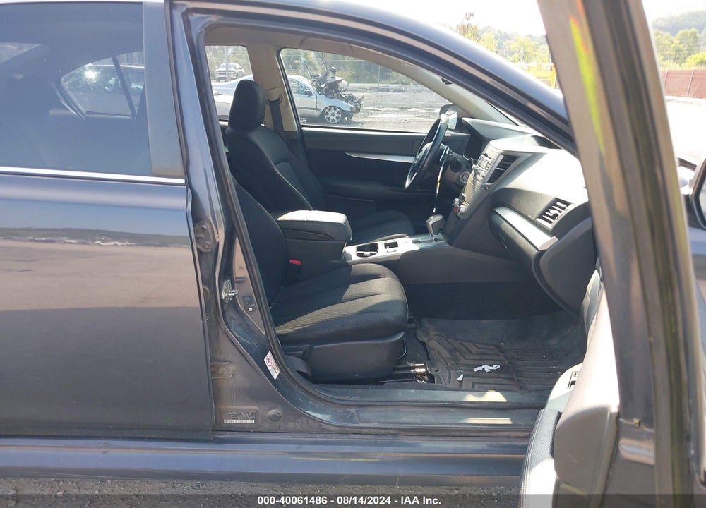 2011 SUBARU LEGACY 2.5I PREMIUM VIN: 4S3BMBC60B3223584