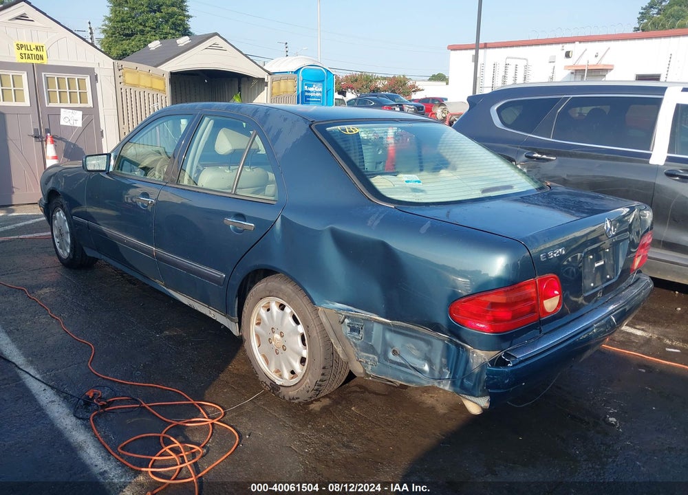 1999 MERCEDES-BENZ E 320 VIN: WDBJF65H2XA762723