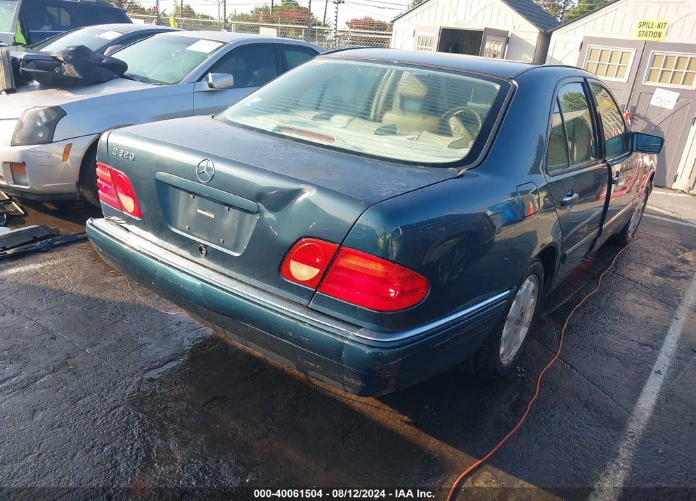 1999 MERCEDES-BENZ E 320 VIN: WDBJF65H2XA762723