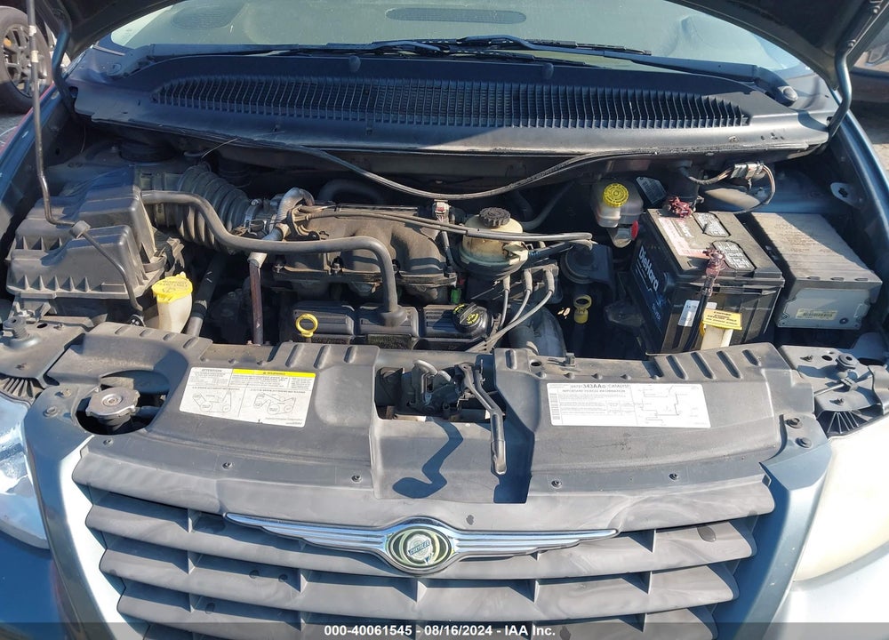2005 CHRYSLER TOWN & COUNTRY VIN: 1C4GP45R15B441138