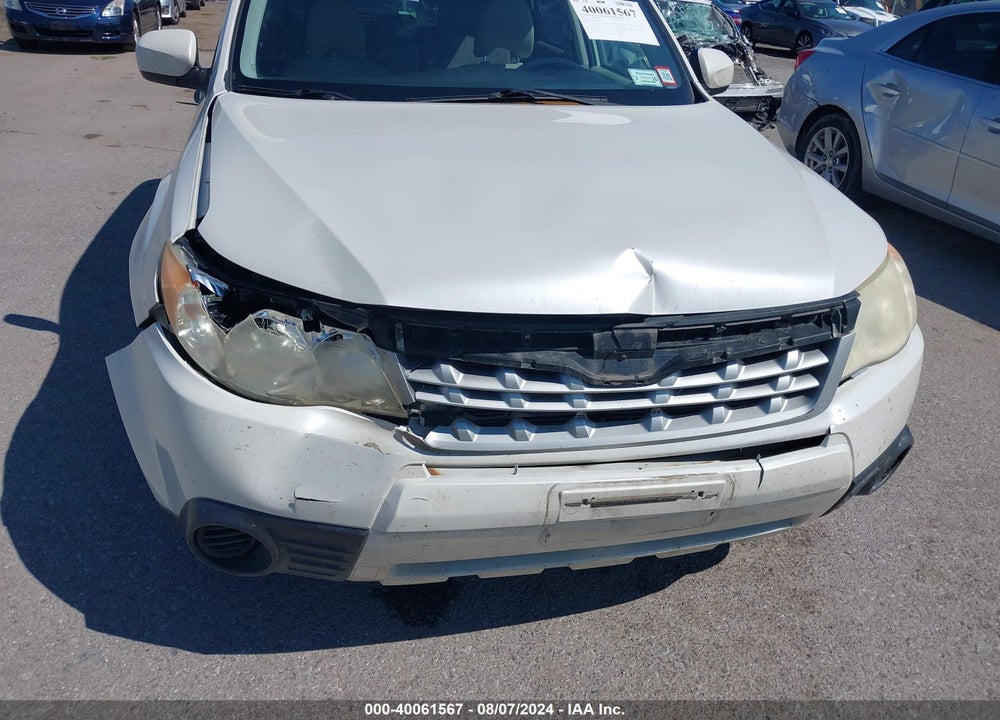 2011 SUBARU FORESTER 2.5X PREMIUM VIN: JF2SHADC0BH737202