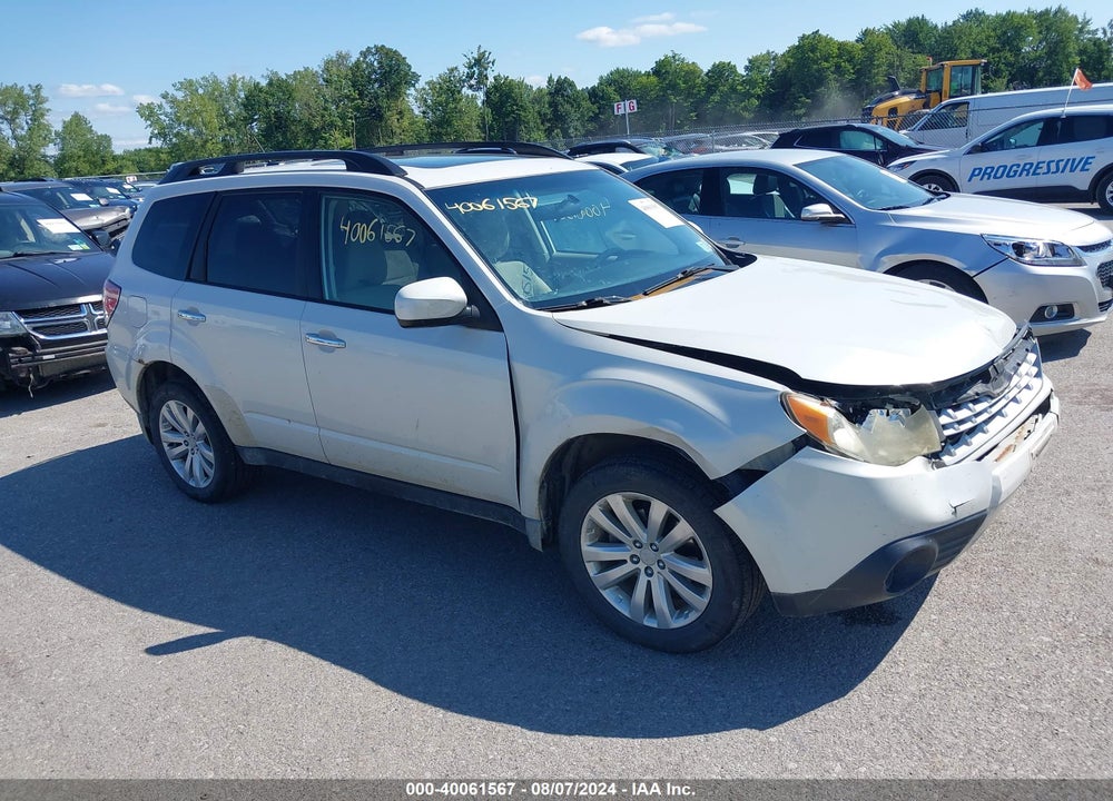 2011 SUBARU FORESTER 2.5X PREMIUM VIN: JF2SHADC0BH737202