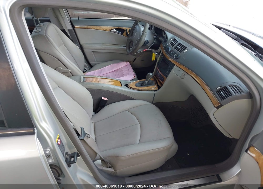 2009 MERCEDES-BENZ E 350 VIN: WDBUF56X49B427604
