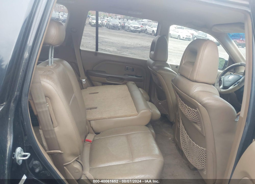 2004 HONDA PILOT EX-L VIN: 2HKYF18504H622193