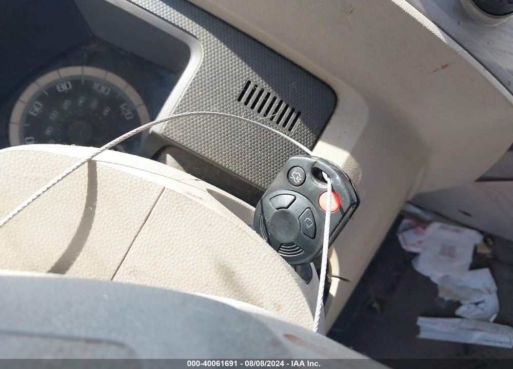 2008 FORD ESCAPE XLT VIN: 1FMCU031X8KD30701