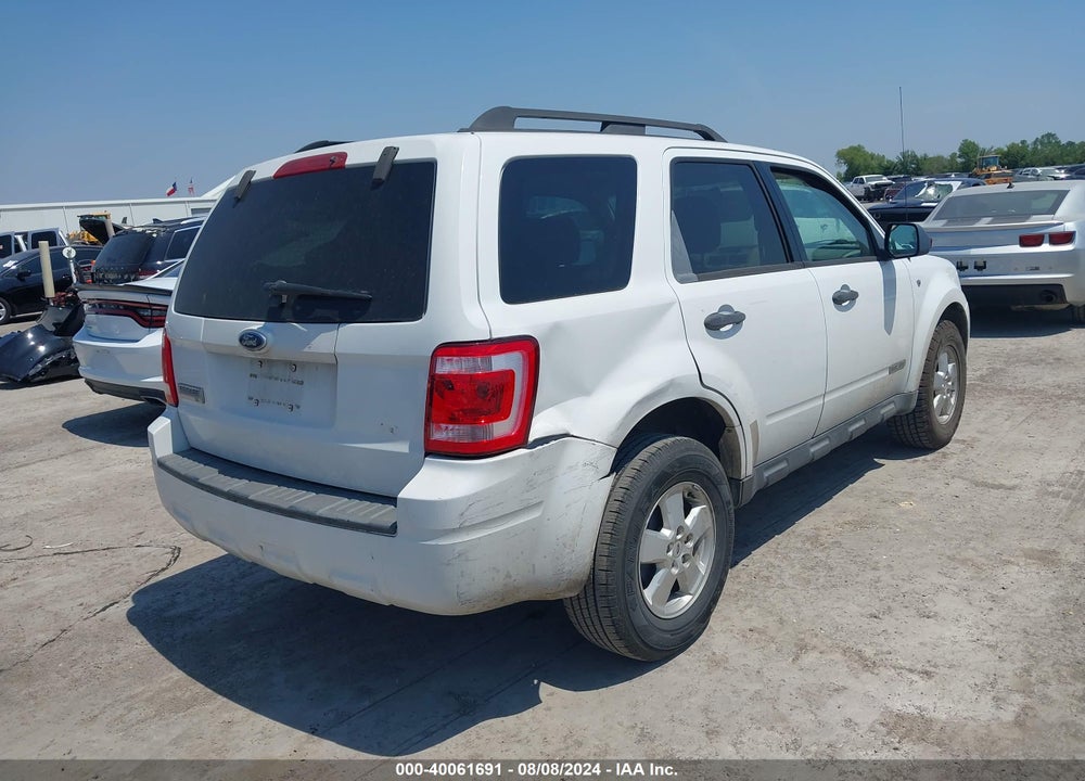 2008 FORD ESCAPE XLT VIN: 1FMCU031X8KD30701