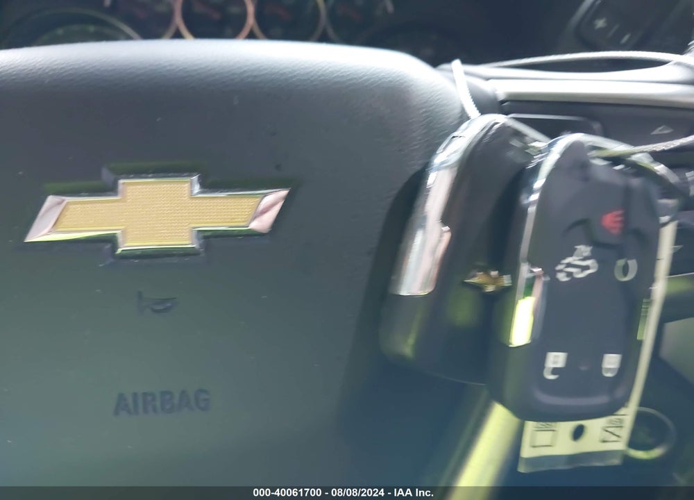 2019 CHEVROLET SILVERADO 1500 LT VIN: 1GCUYDED4KZ406827