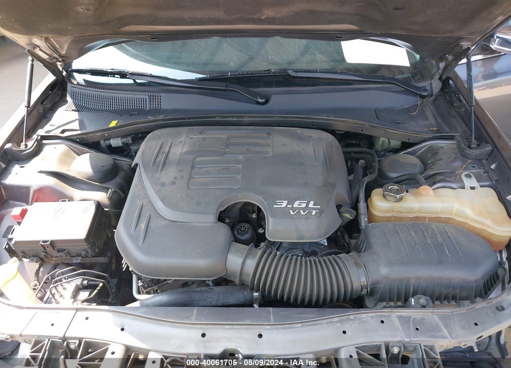 2016 CHRYSLER 300C VIN: 2C3CCAKG2GH192326