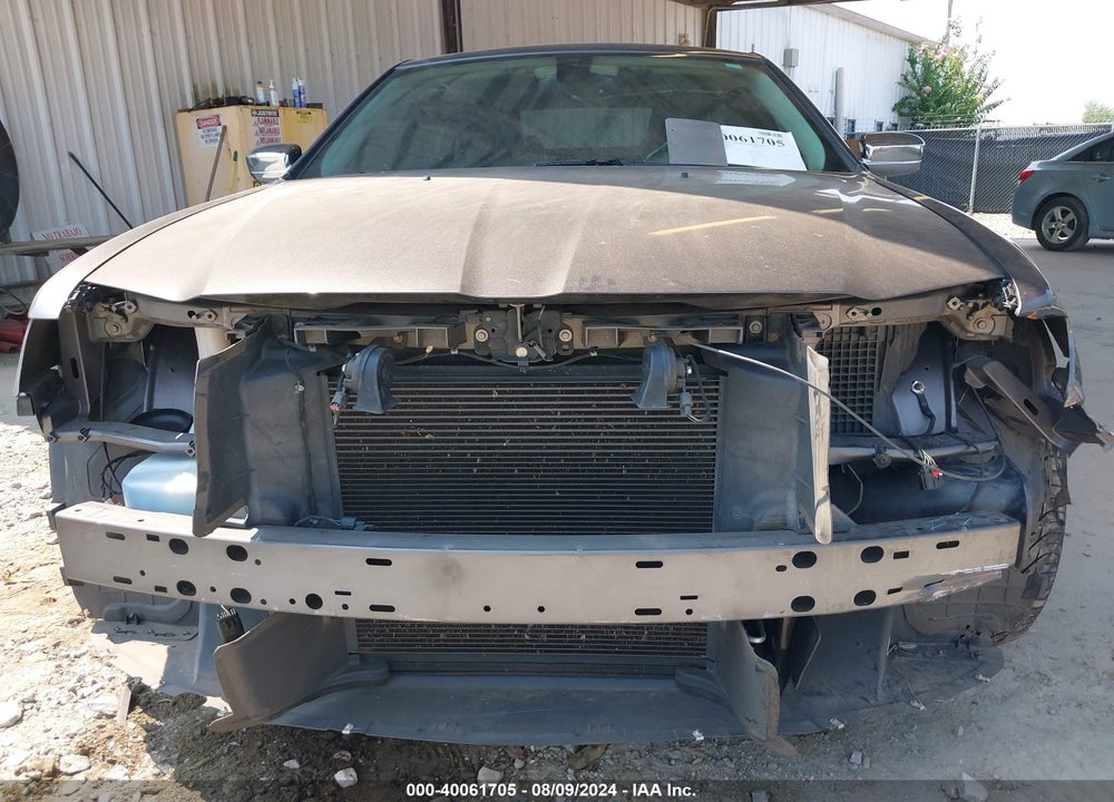 2016 CHRYSLER 300C VIN: 2C3CCAKG2GH192326