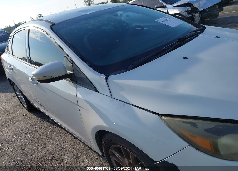 2016 FORD FOCUS SE VIN: 1FADP3F2XGL292620