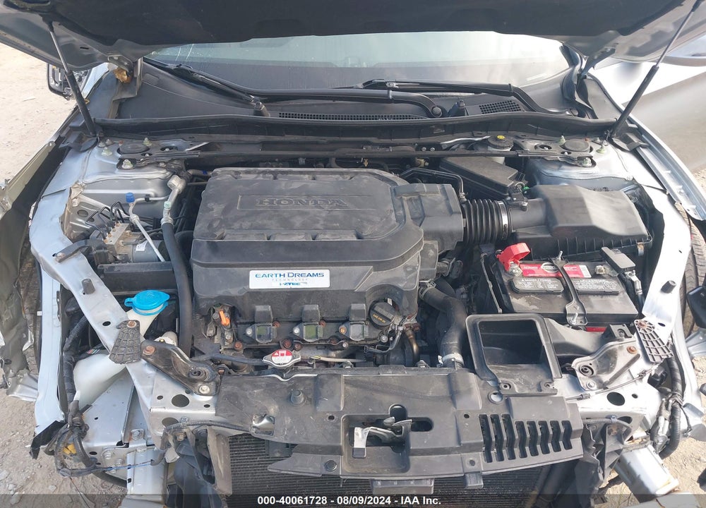2016 HONDA ACCORD TOURING VIN: 1HGCR3F95GA024326