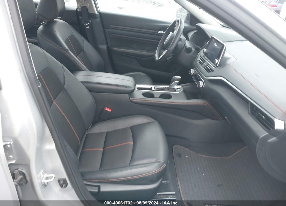 2022 NISSAN ALTIMA SR FWD VIN: 1N4BL4CV1NN401958