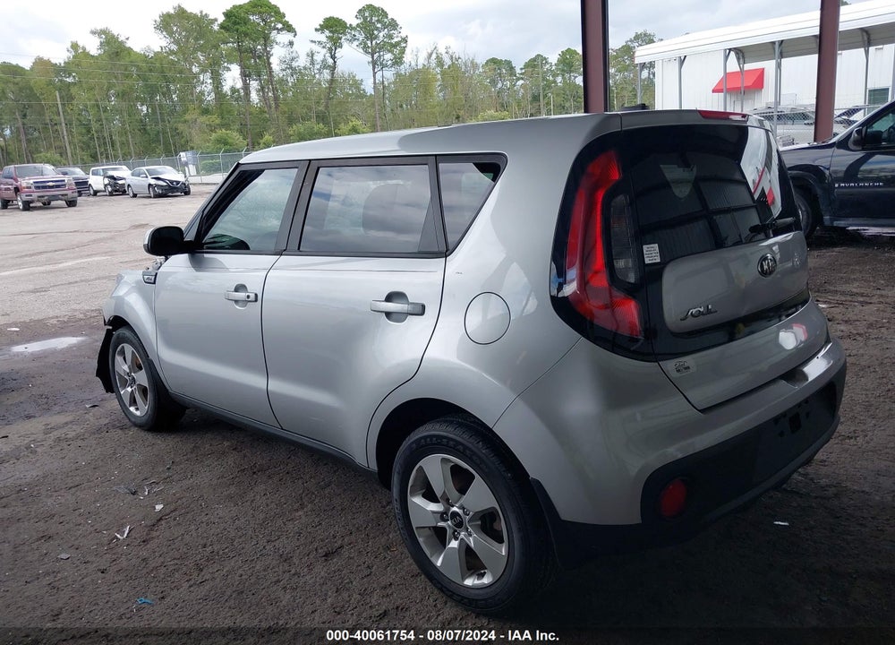 2018 KIA SOUL VIN: KNDJN2A26J7595138