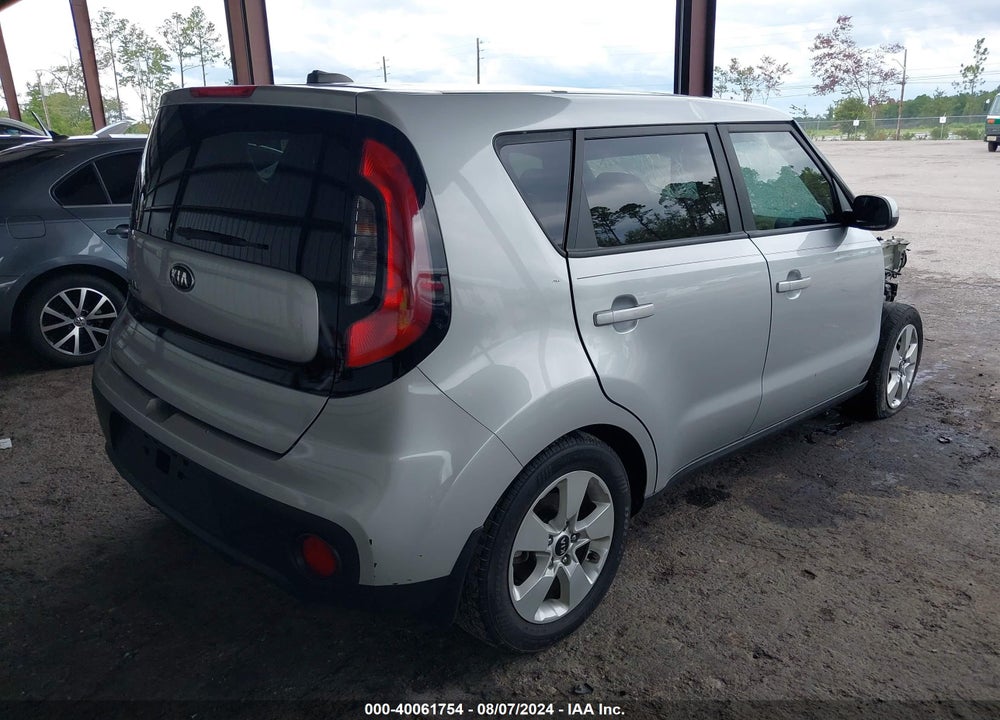 2018 KIA SOUL VIN: KNDJN2A26J7595138