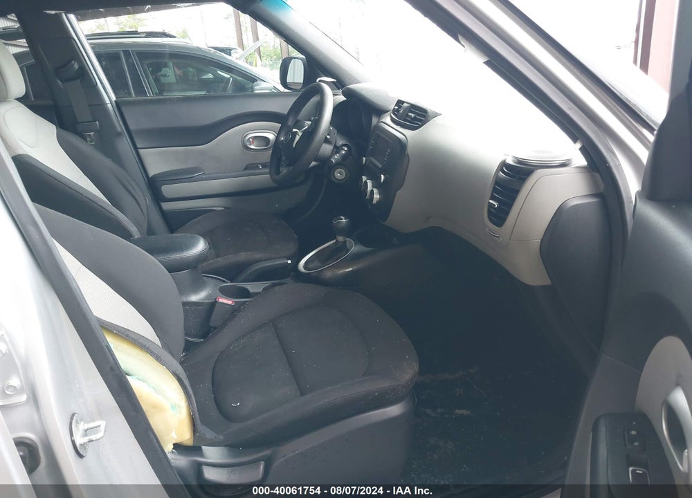2018 KIA SOUL VIN: KNDJN2A26J7595138