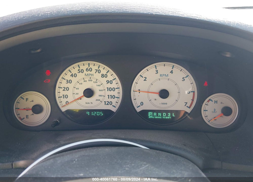 2005 CHRYSLER TOWN & COUNTRY LX VIN: 2C4GP44R05R171399