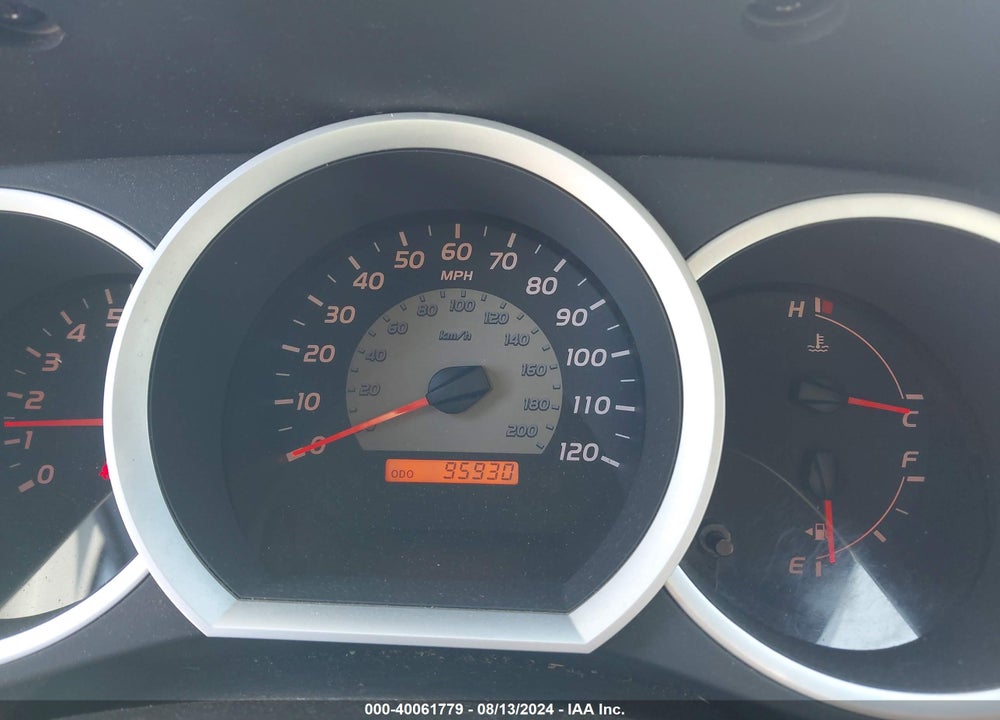 2010 TOYOTA TACOMA VIN: 5TEUX4EN7AZ705968