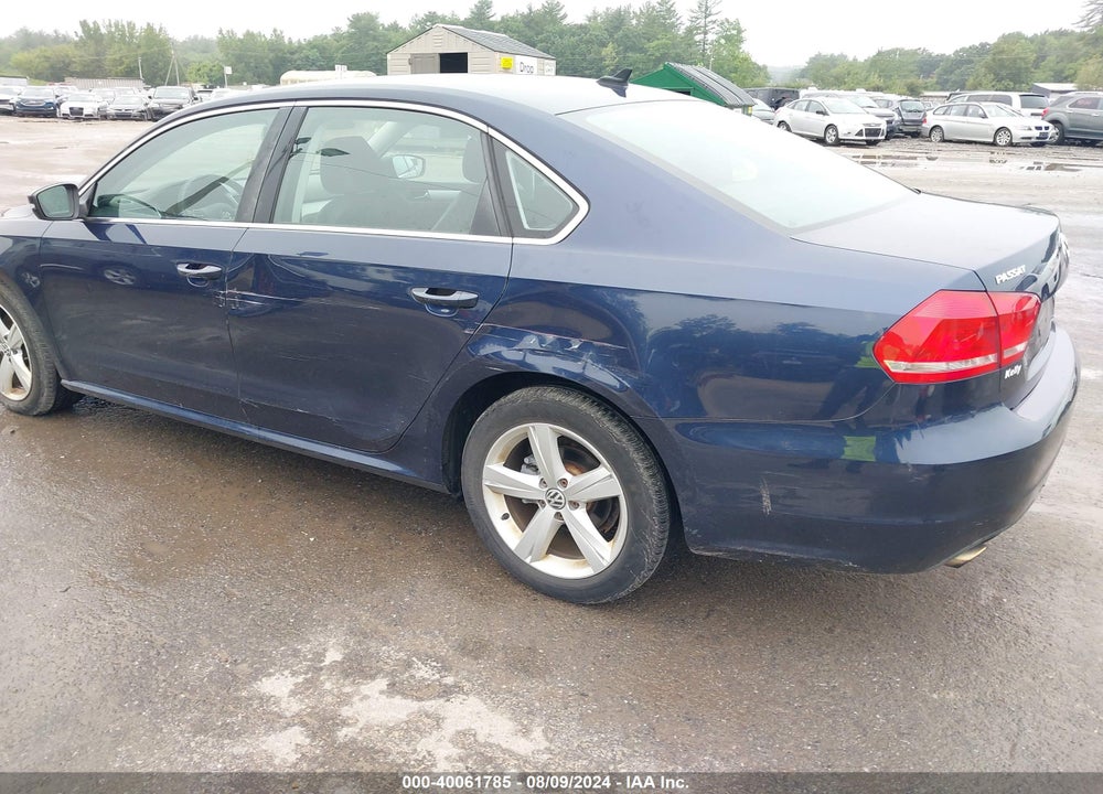 2013 VOLKSWAGEN PASSAT 2.5L SE VIN: 1VWBP7A35DC025774