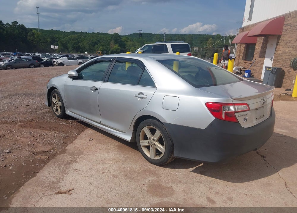 2013 TOYOTA CAMRY SE VIN: 4T1BF1FK8DU278774