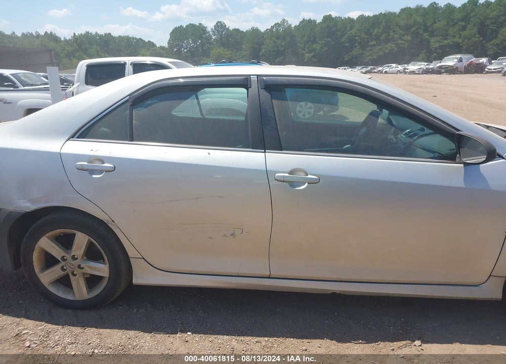2013 TOYOTA CAMRY SE VIN: 4T1BF1FK8DU278774