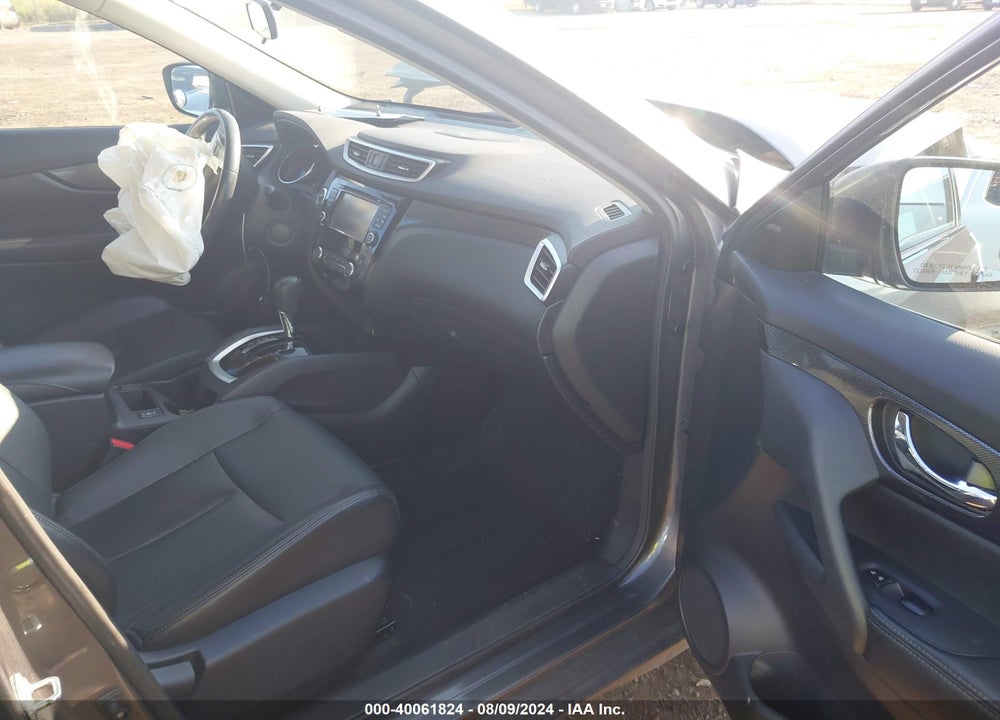 2014 NISSAN ROGUE SL VIN: 5N1AT2MV8EC796592