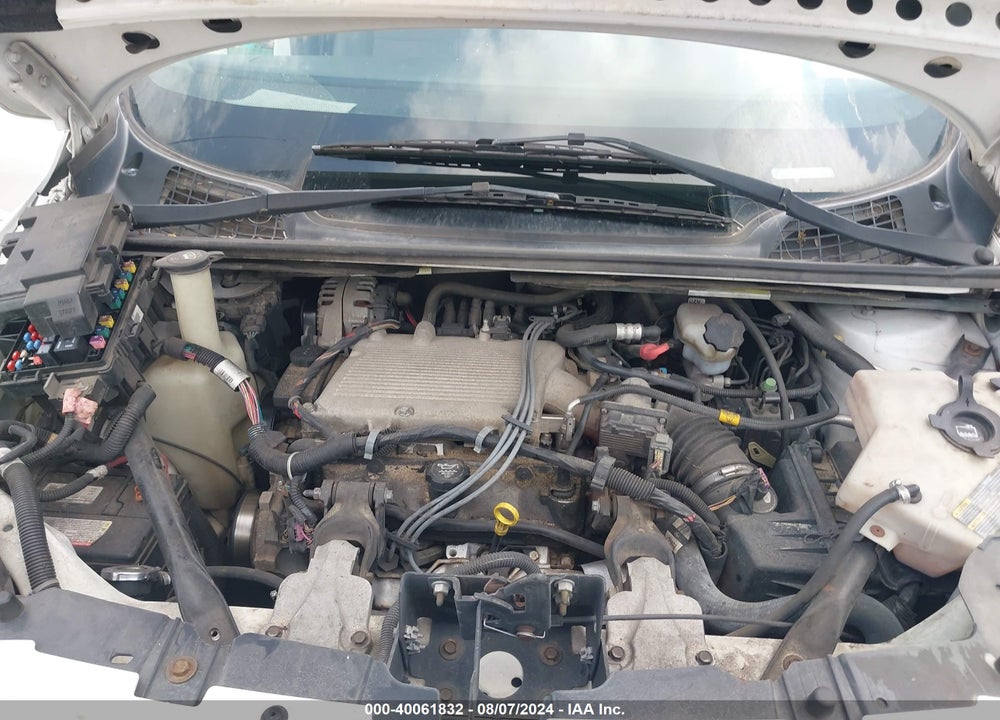 2005 SATURN RELAY VIN: 5GZDV03L15D221596