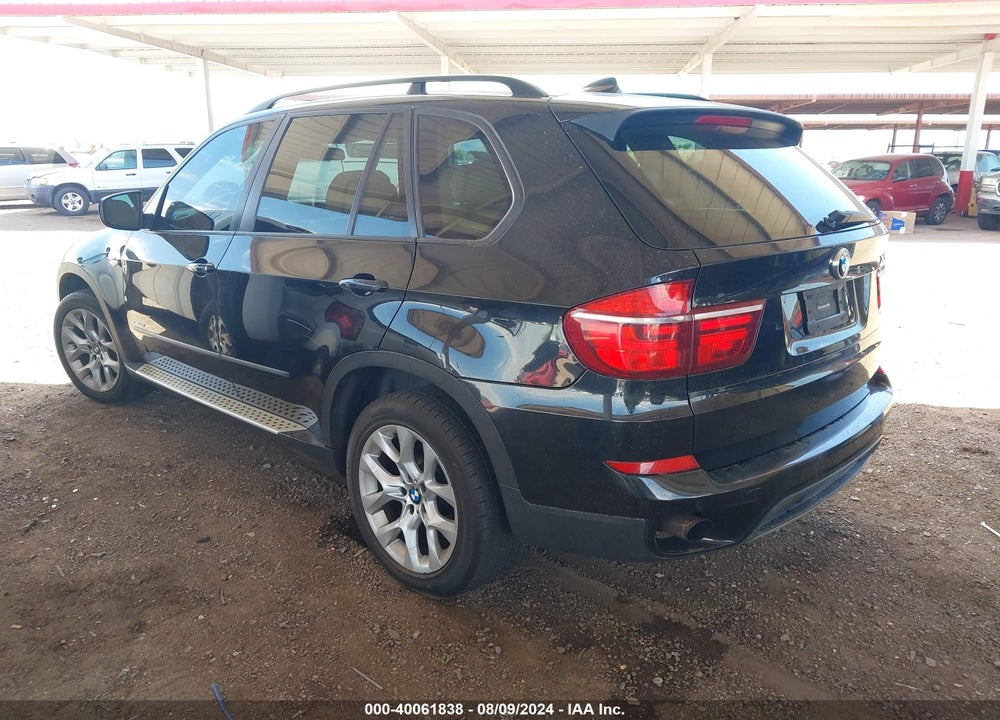 2011 BMW X5 XDRIVE35I/XDRIVE35I PREMIUM/XDRIVE35I SPORT ACTIVITY VIN: 5UXZV4C55BL403382