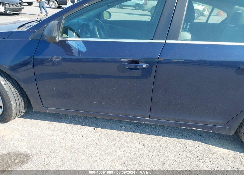 2011 CHEVROLET CRUZE LS VIN: 1G1PC5SH8B7129869