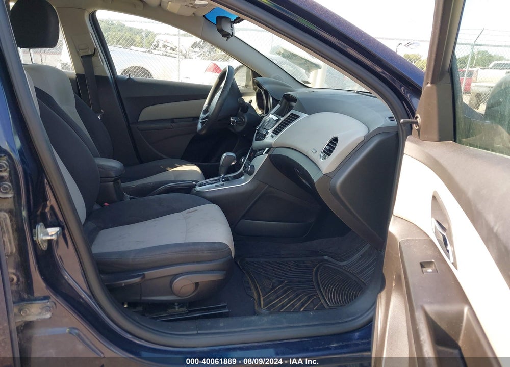 2011 CHEVROLET CRUZE LS VIN: 1G1PC5SH8B7129869