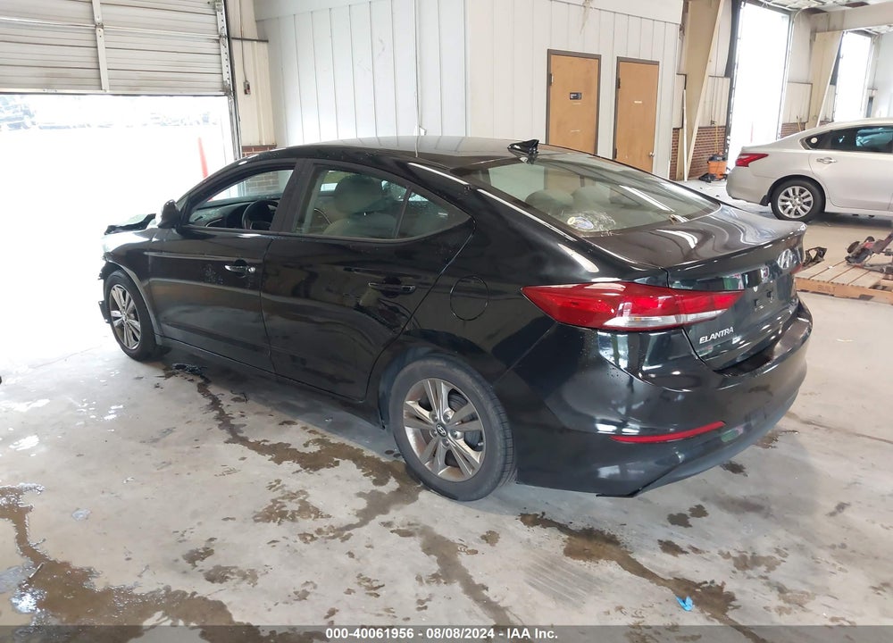2017 HYUNDAI ELANTRA SE VIN: KMHD84LF0HU060412