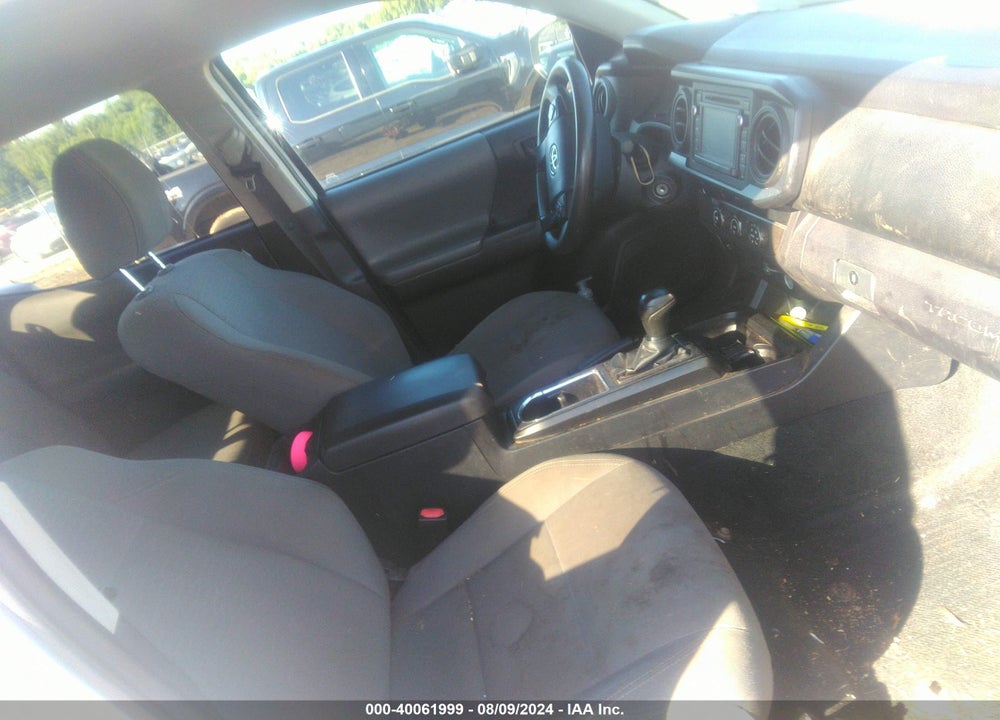 2019 TOYOTA TACOMA SR VIN: 5TFAX5GNXKX140372