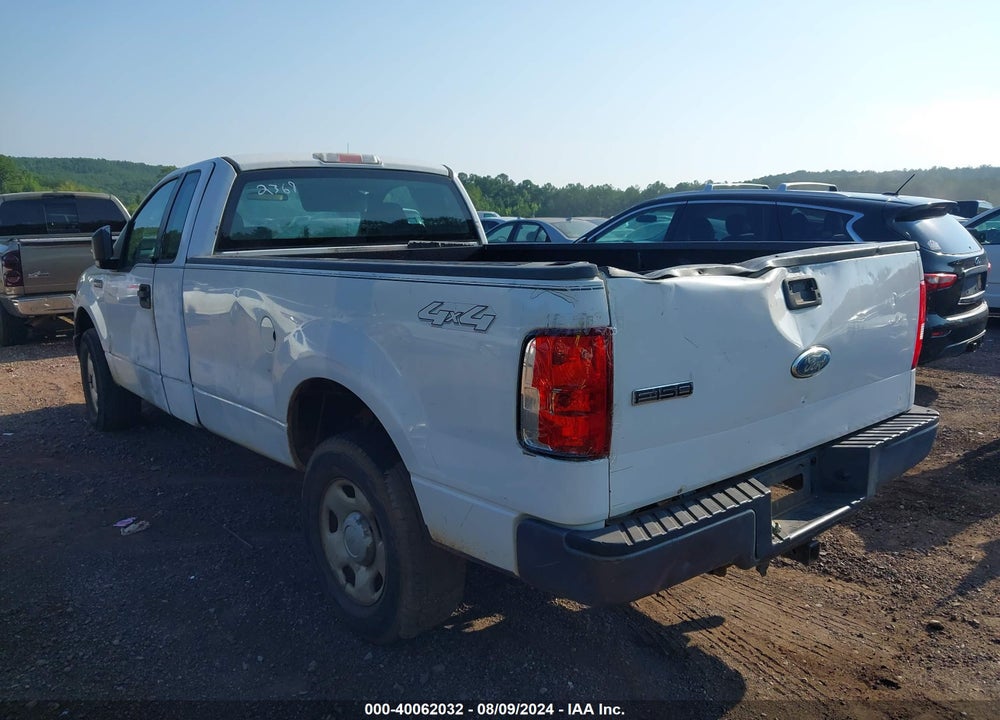 2007 FORD F-150 STX/XL/XLT VIN: 1FTRF14W67NA82369